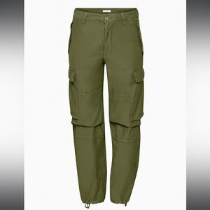 NWOT TNA Supply Cargo Pant